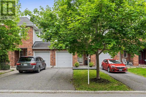 324 Horseshoe Cres, Stittsville, ON, K2S0B6 | Card Image