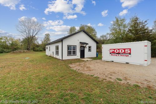 2084 W W Fenwick Road, Fairplain Township, MI, 48834 | Card Image