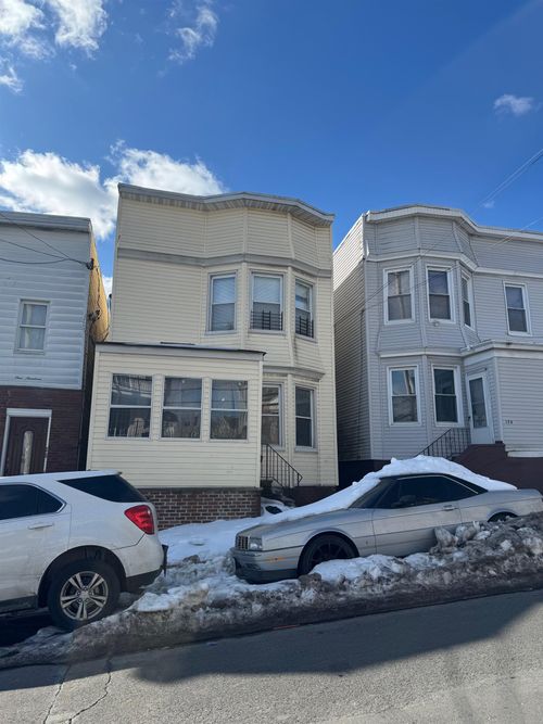 2nd-fl-121 Carteret Ave, Jersey City, NJ, 07305-4434 | Card Image