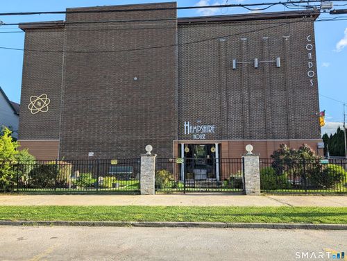 302-393 Laurel Avenue, Bridgeport, CT, 06604 | Card Image