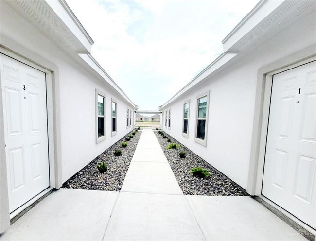 APT-4 - 5801 Sandpiper Ave, Condo with 3 bedrooms, 2 bathrooms and 2 parking in Mission TX | Image 14