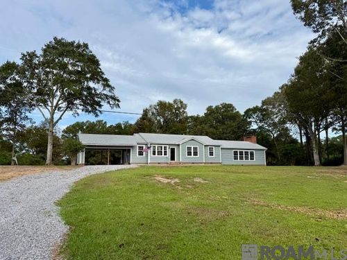 1026 Sligo St, Woodville, MS, 39669-3593 | Card Image