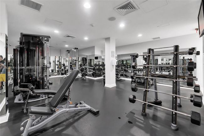 APT-2210 - 1250 S Miami Ave, Condo with 1 bedrooms, 2 bathrooms and null parking in Miami FL | Image 25