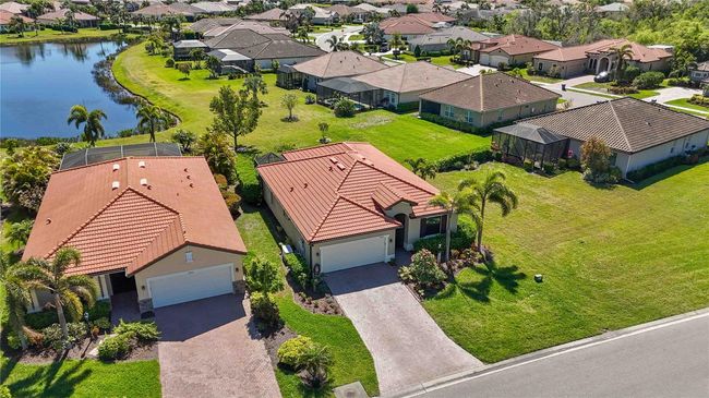 10008 Carnoustie Pl, House other with 3 bedrooms, 2 bathrooms and null parking in BRADENTON FL | Image 32