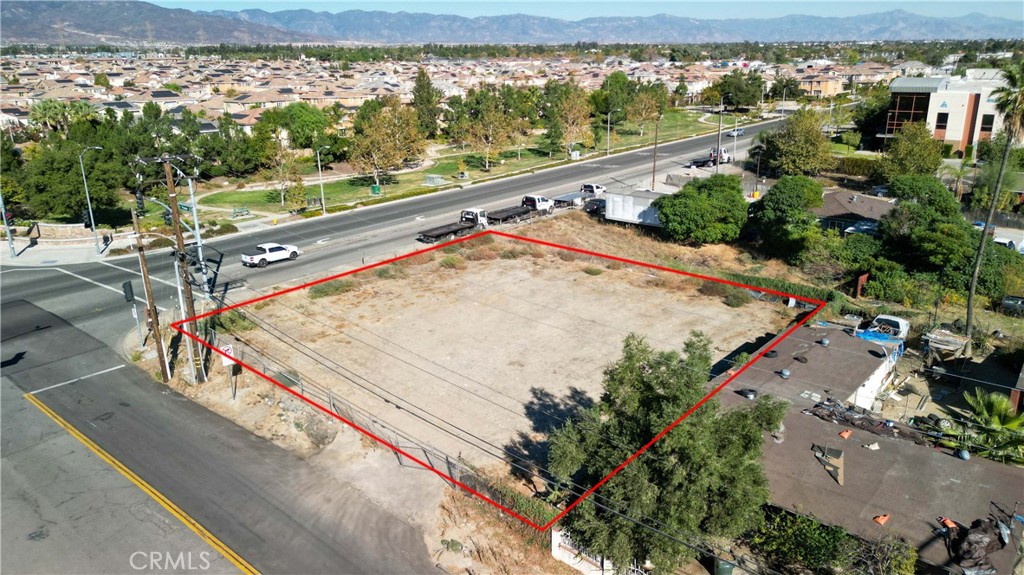 Commercial Lease in Rancho Cucamonga 3