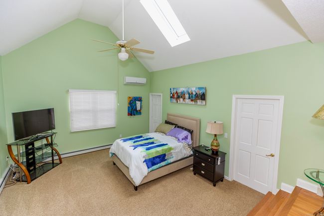 94 Waldron Dr, Home with 6 bedrooms, 6 bathrooms and 5 parking in Westbrook CT | Image 8