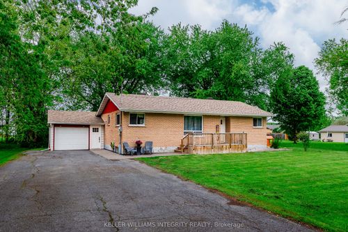 18233 Glen Rd, Williamstown, ON, K0C2J0 | Card Image