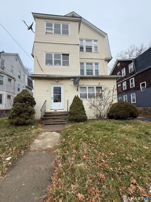 28-30 Kenneth St, Hartford, CT, 06114 | Card Image