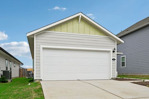 113 Delta Crest, Maxwell, TX, 78656 | Card Image