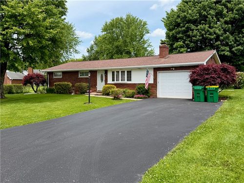 155 Westwood Mnr, Butler, PA, 16001-1731 | Card Image