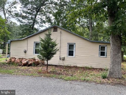109 Holly Rd, WILLIAMSTOWN, NJ, 08094-8763 | Card Image
