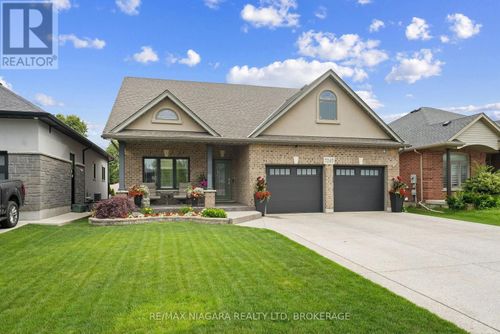 7245 Optimist Lane, Niagara Falls (Morrison), ON, L2E0B3 | Card Image