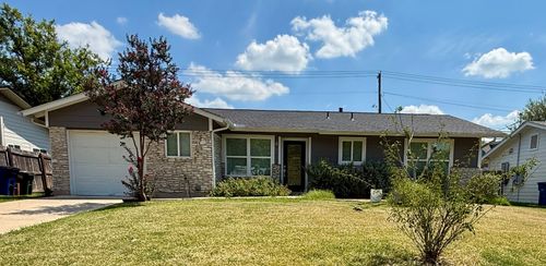 5229 Basswood Ln, Austin, TX, 78723-5448 | Card Image