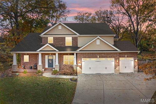 827 Culloden Rd, Kirkwood, MO, 63122-5010 | Card Image