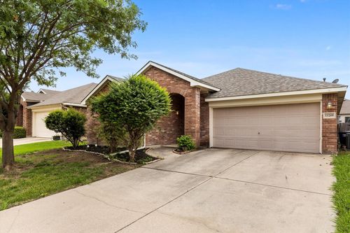 13209 Fencerow Rd, Fort Worth, TX, 76244-8116 | Card Image