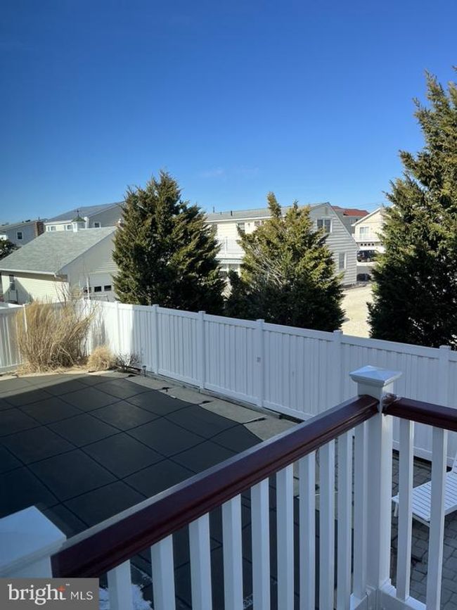 411 N 3 Rd St, House other with 6 bedrooms, 4 bathrooms and null parking in Surf City NJ | Image 4