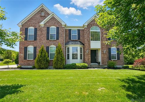 10041 Meadow Woods Ln, Washingtn Twp, OH, 45458-9701 | Card Image