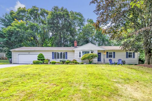 26 Wendy Rd, Trumbull, CT, 06611-3461 | Card Image