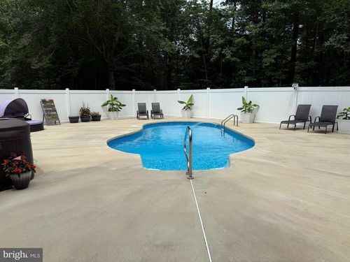 1198 Dongola Rd, MINERAL, VA, 23117-2727 | Card Image