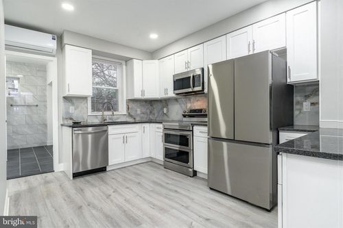 5208 Glenloch St, PHILADELPHIA, PA, 19124-1510 | Card Image