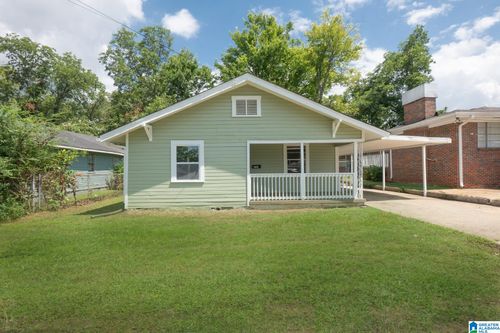 704 61st St, Fairfield, AL, 35064-1917 | Card Image