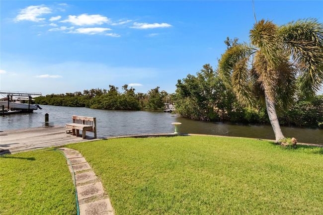 6530 Manila Palm Way, House other with 4 bedrooms, 2 bathrooms and null parking in APOLLO BEACH FL | Image 65