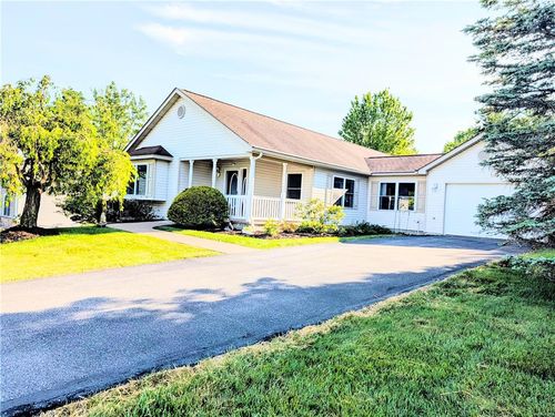 314 Golden Oaks Dr, White Haven, PA, 18661-4106 | Card Image