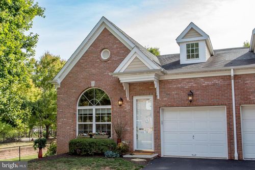 5 William Martin Way, Flemington, NJ, 08822-1300 | Card Image