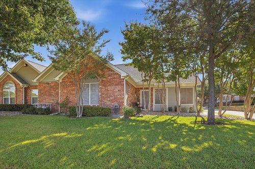 6153 Welden Court, Fort Worth, TX, 76132 | Card Image