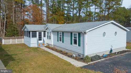 70 White Pine Dr, MILLSBORO, DE, 19966-8747 | Card Image