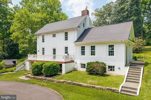 387 Tomlinson Rd, HUNTINGDON VALLEY, PA, 19006-4815 | Card Image