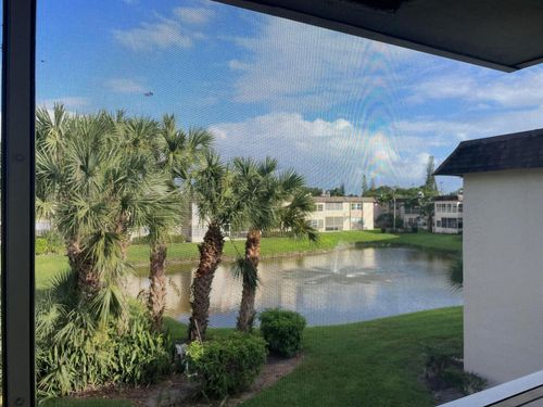 apt-52-500 Davis Rd, Palm Springs, FL, 33461-1301 | Card Image
