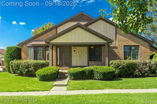178 Meadow Lane Cir, Rochester Hills, MI, 48307-3063 | Card Image