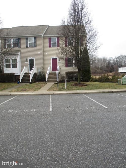 10348 Bridle Ct, HAGERSTOWN, MD, 21740-1581 | Card Image