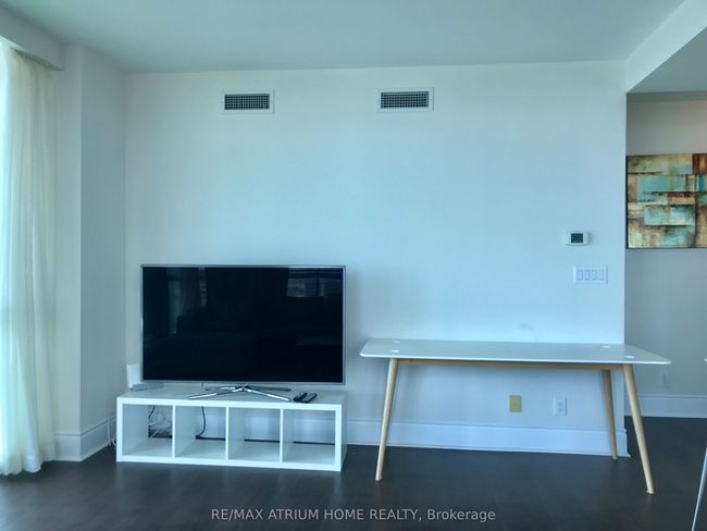 4905 - 33 Bay St, Condo with 3 bedrooms, 2 bathrooms and 1 parking in Toronto ON | Image 10
