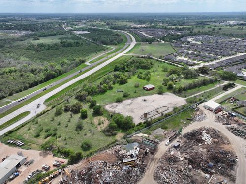 1030 Dixie Rd, Brenham, TX, 77833-6519 | Card Image