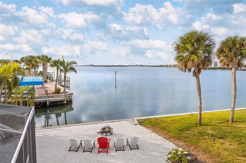 1380 Aqua View Ln, ENGLEWOOD, FL, 34223-4202 | Card Image