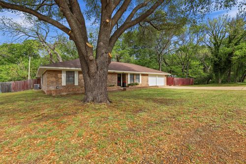 300 Hidden Valley Dr, Aledo, TX, 76008-4434 | Card Image