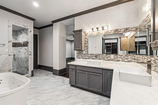 3954 Charleston St, House other with 4 bedrooms, 5 bathrooms and null parking in Houston TX | Image 15