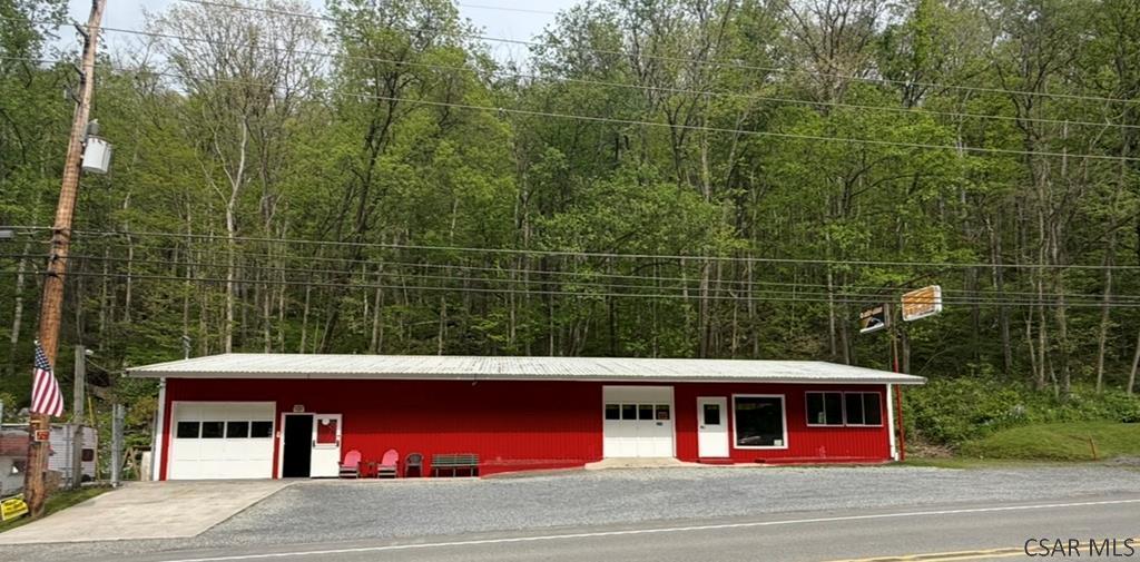 918 Tire Hill Rd, Johnstown, PA 15905
