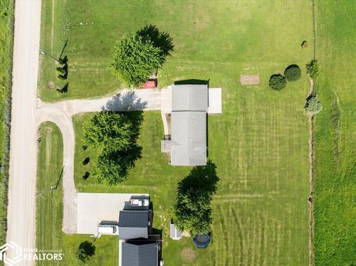 1195 Forest Home Rd, Montezuma, IA, 50171-8501 | Card Image