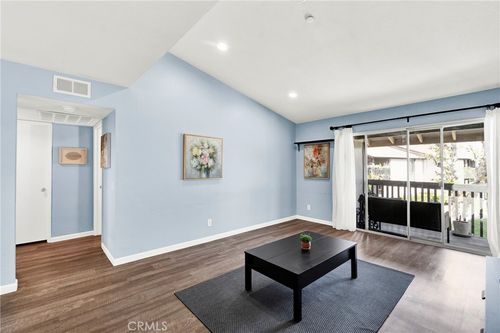 8-23278 Orange Ave, Lake Forest, CA, 92630-6902 | Card Image