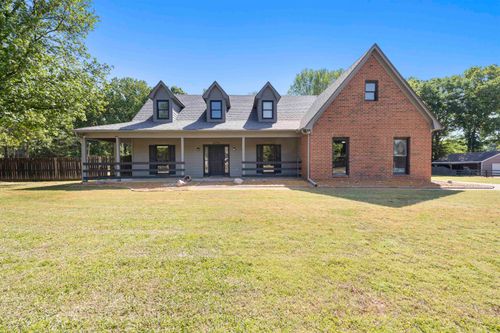 670 Cotton Creek Dr, Collierville, TN, 38017-9788 | Card Image
