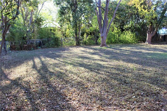 2303 Towbridge Cir, House other with 3 bedrooms, 2 bathrooms and null parking in Austin TX | Image 16