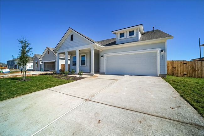 307 Cold Spring Loop, House other with 3 bedrooms, 2 bathrooms and 3 parking in Bastrop TX | Image 6