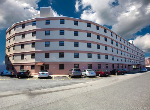 apt-3e-830 Shore Rd, Long Beach, NY, 11561-5403 | Card Image