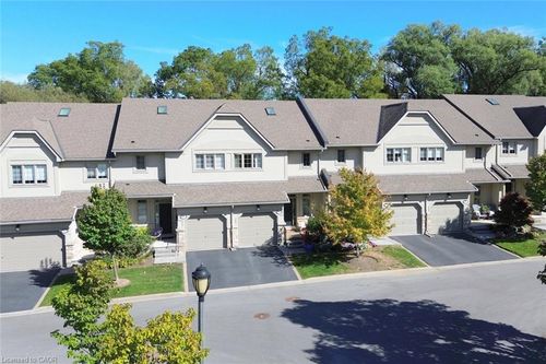 10-71 Sulphur Springs Rd, Ancaster, ON, L9G5C1 | Card Image
