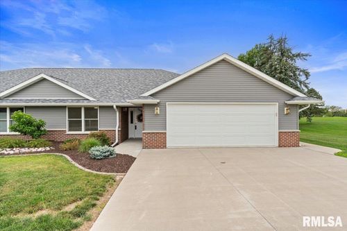 d-19109 Bluff, Geneseo, IL, 61254-1274 | Card Image