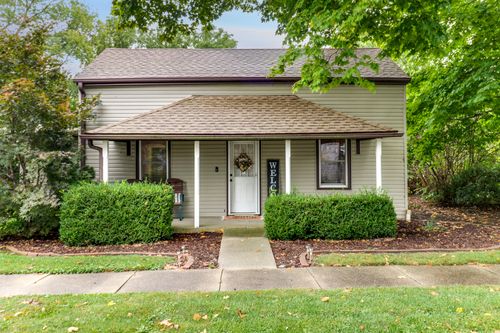 810 Cherry St, Hopedale, IL, 61747-9216 | Card Image