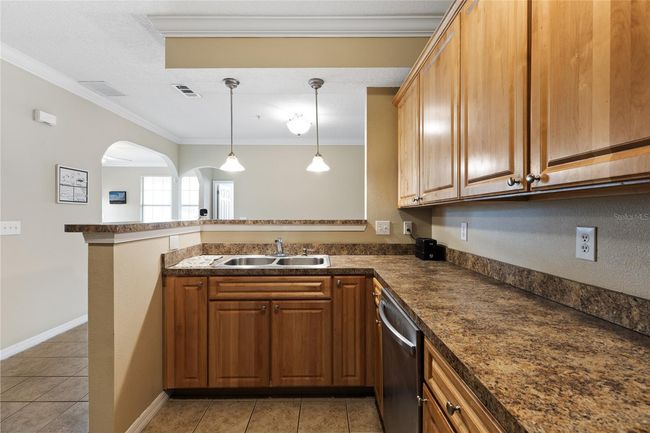 306 - 1257 Sw 9 Th Rd, Condo with 3 bedrooms, 3 bathrooms and null parking in Gainesville FL | Image 4